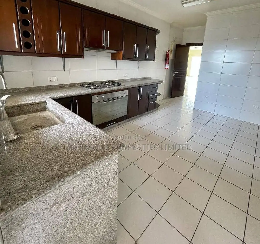 3bdrm Apartment in Ikoyi for rent