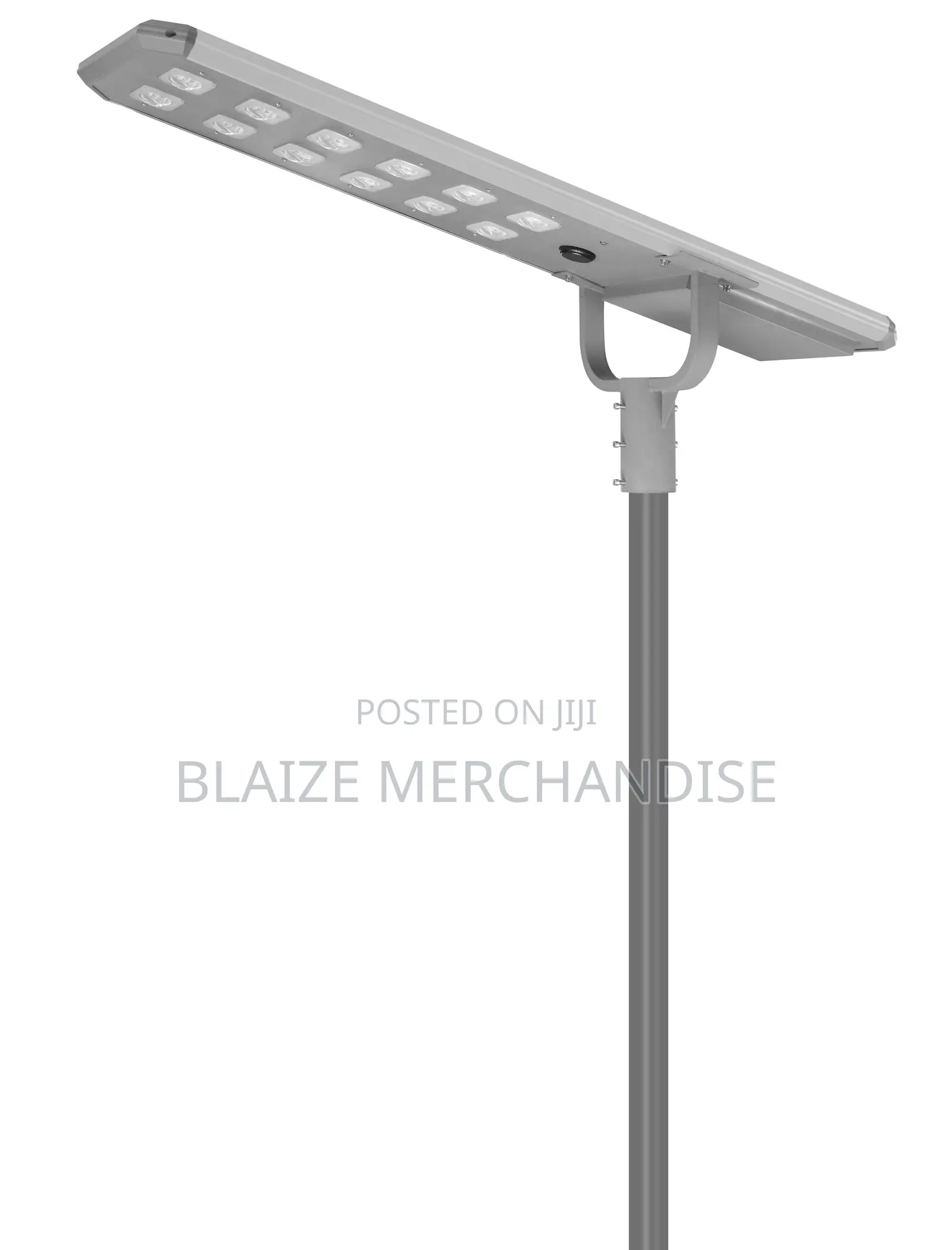 SDSolar’s TS Series 30 ALL-IN-ONE Solar Street Light (80w/100w) 12eyes