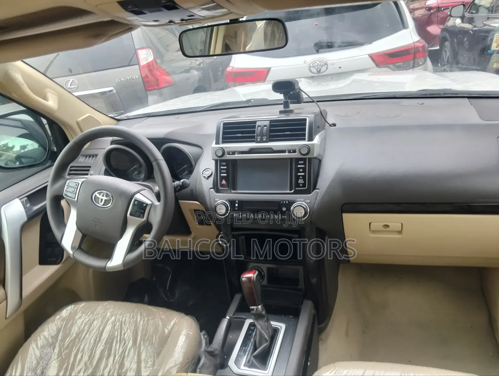 Toyota Land Cruiser Prado 2016 White
