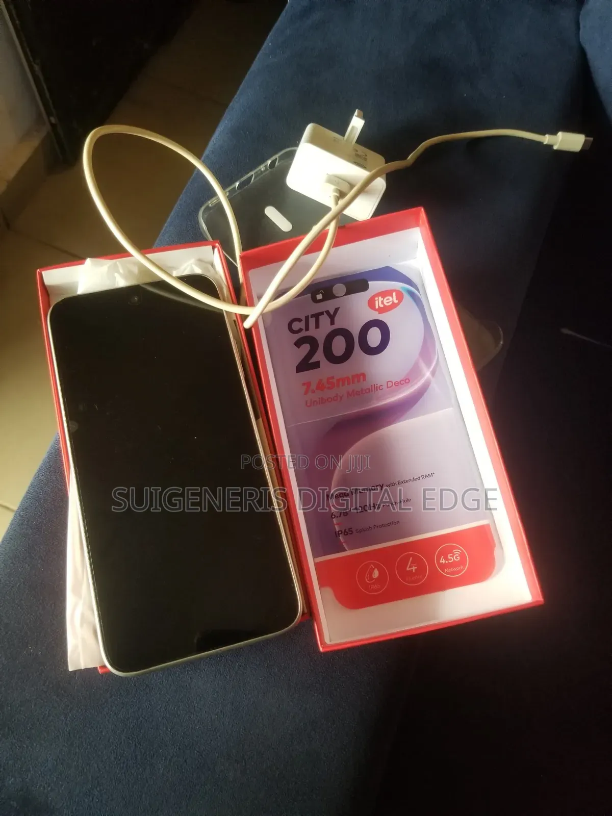 Itel City 200 128 GB Gold
