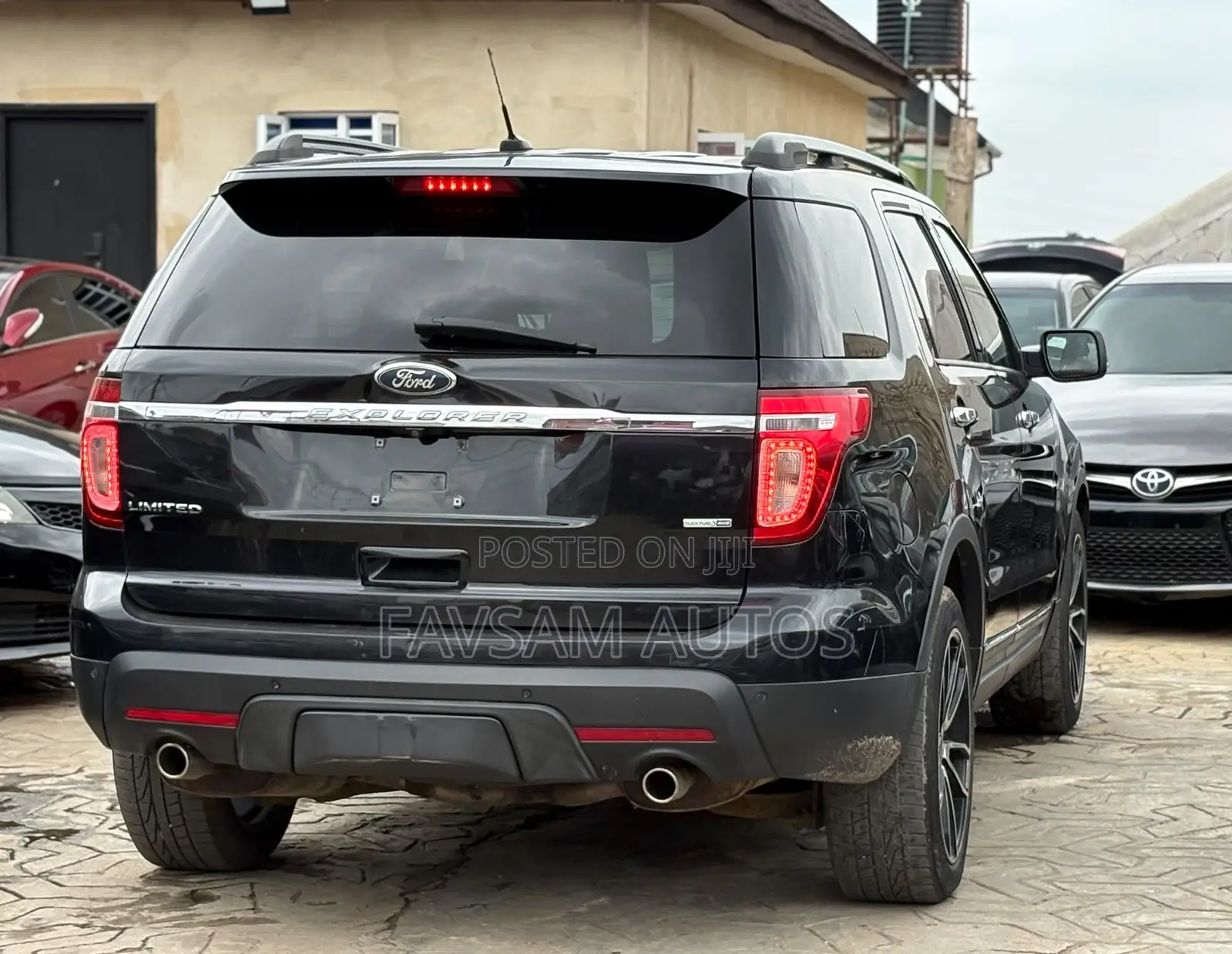 Ford Explorer 2012 Black