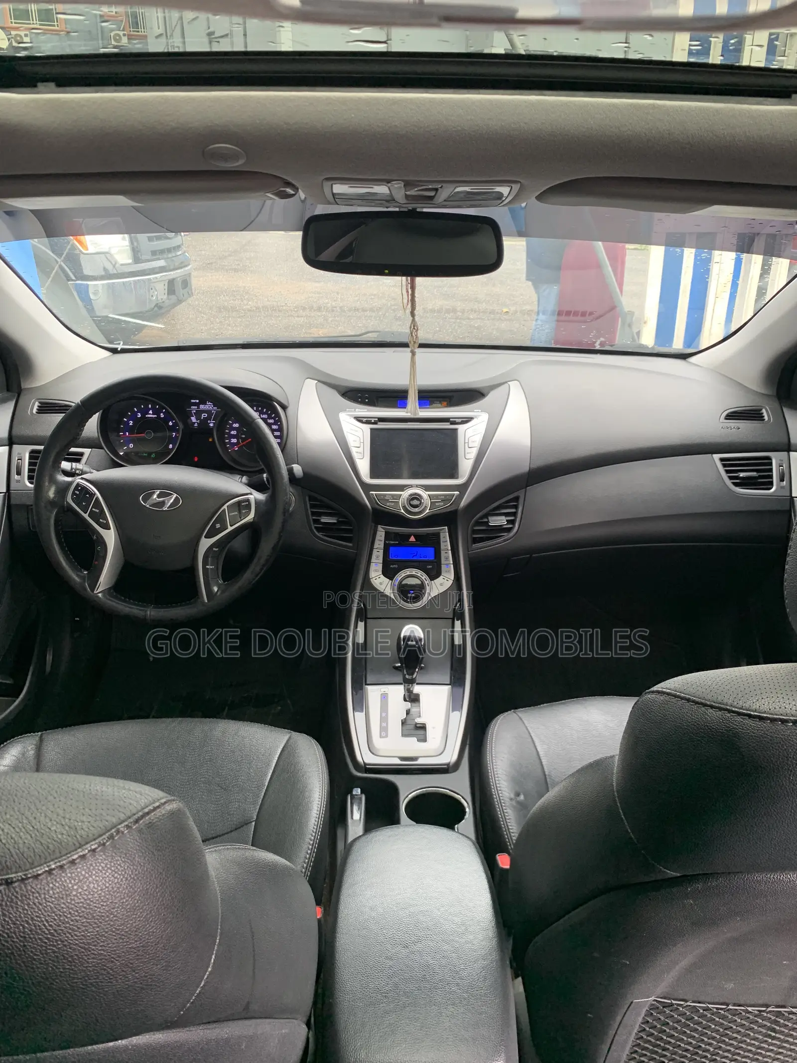 Hyundai Elantra Limited 2012 Gray