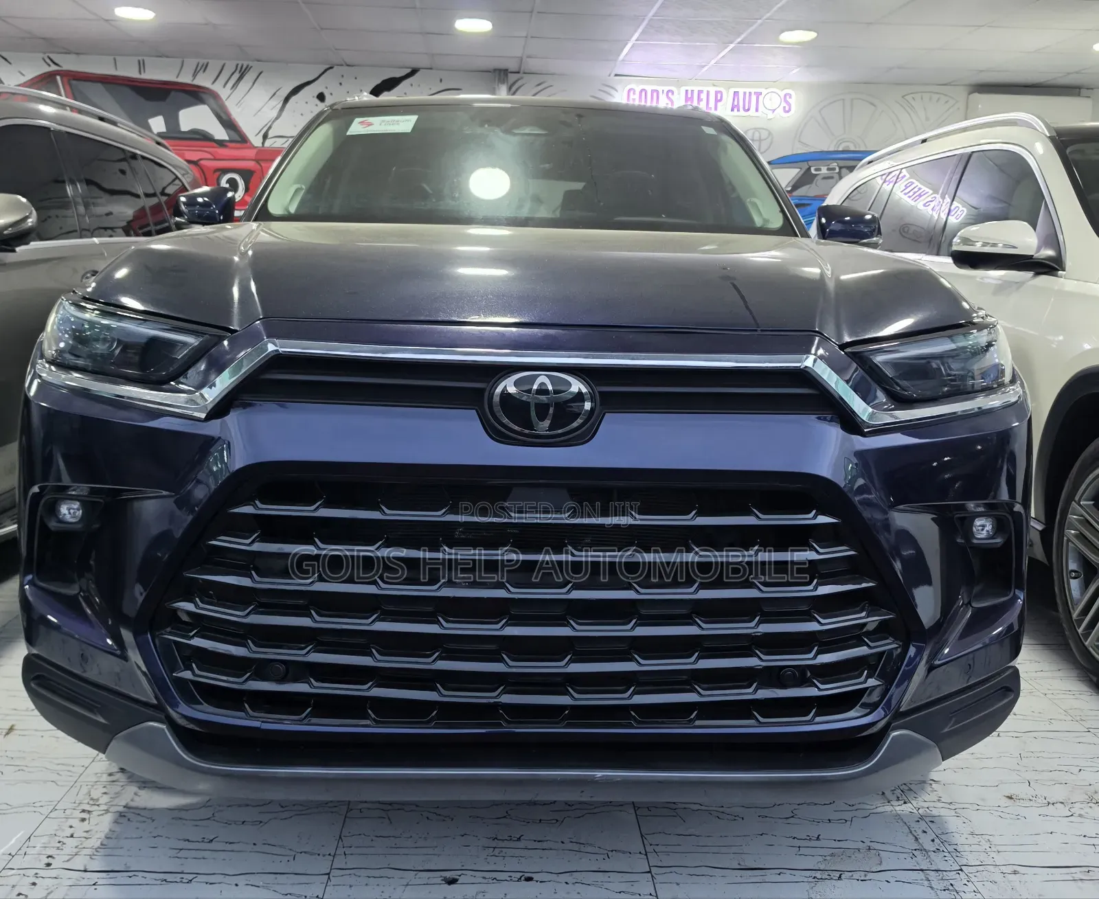 Toyota Highlander 2024 Blue
