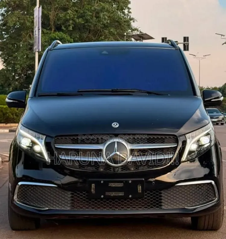 Mercedes-Benz V-Class 2023 Black