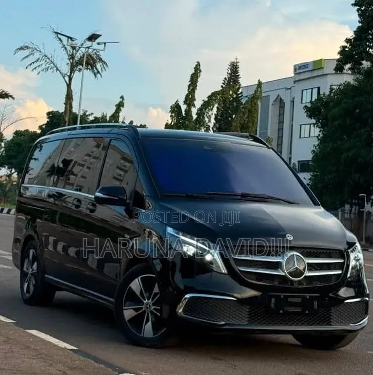 Mercedes-Benz V-Class 2023 Black