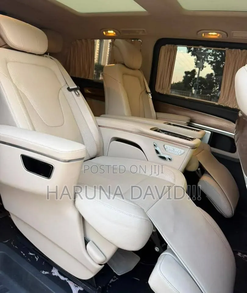 Mercedes-Benz V-Class 2023 Black