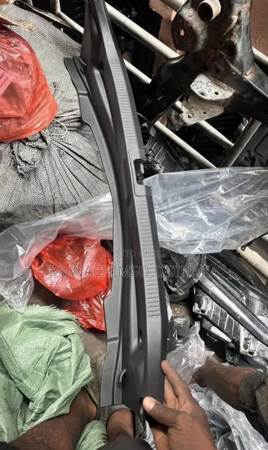 Booth Catcher Plastic Camry 2018