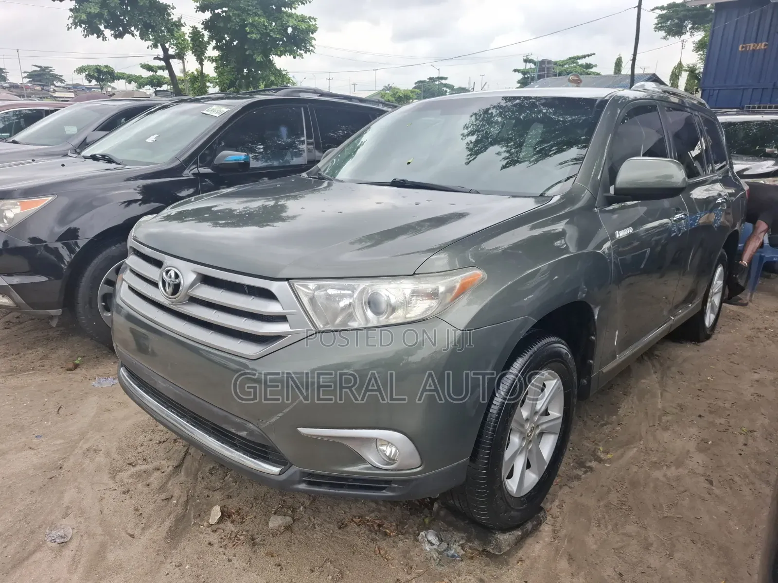 Toyota Highlander 2013 Gray