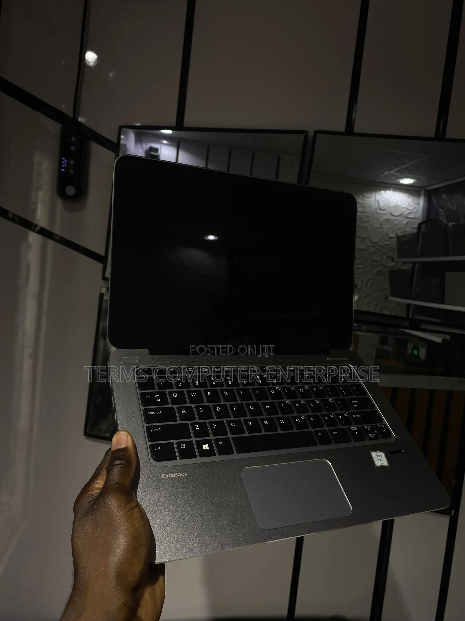 Laptop HP EliteBook 1030 G1 16GB Intel Core i5 SSD 256GB