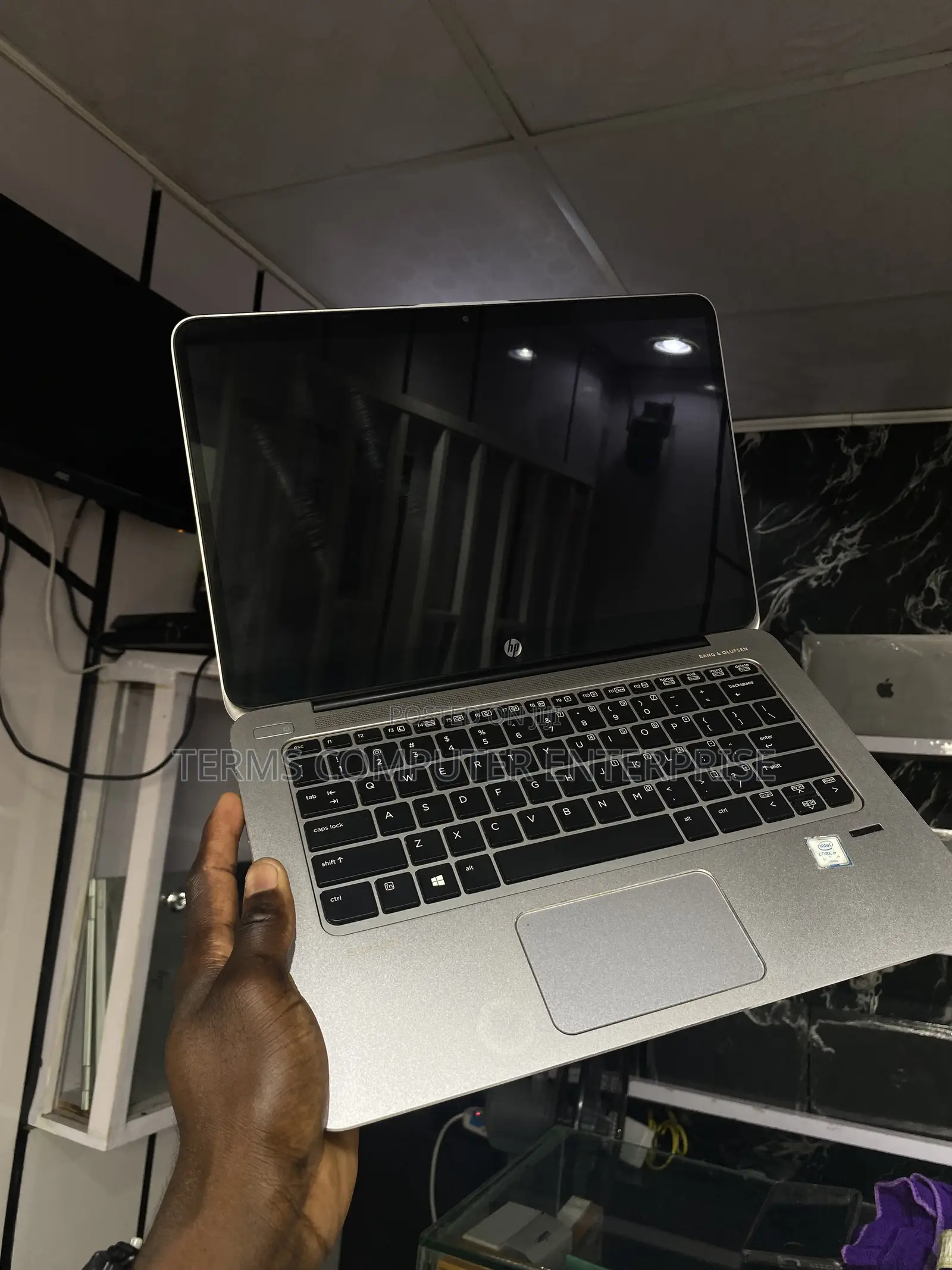 Laptop HP EliteBook 1030 G1 16GB Intel Core i5 SSD 256GB