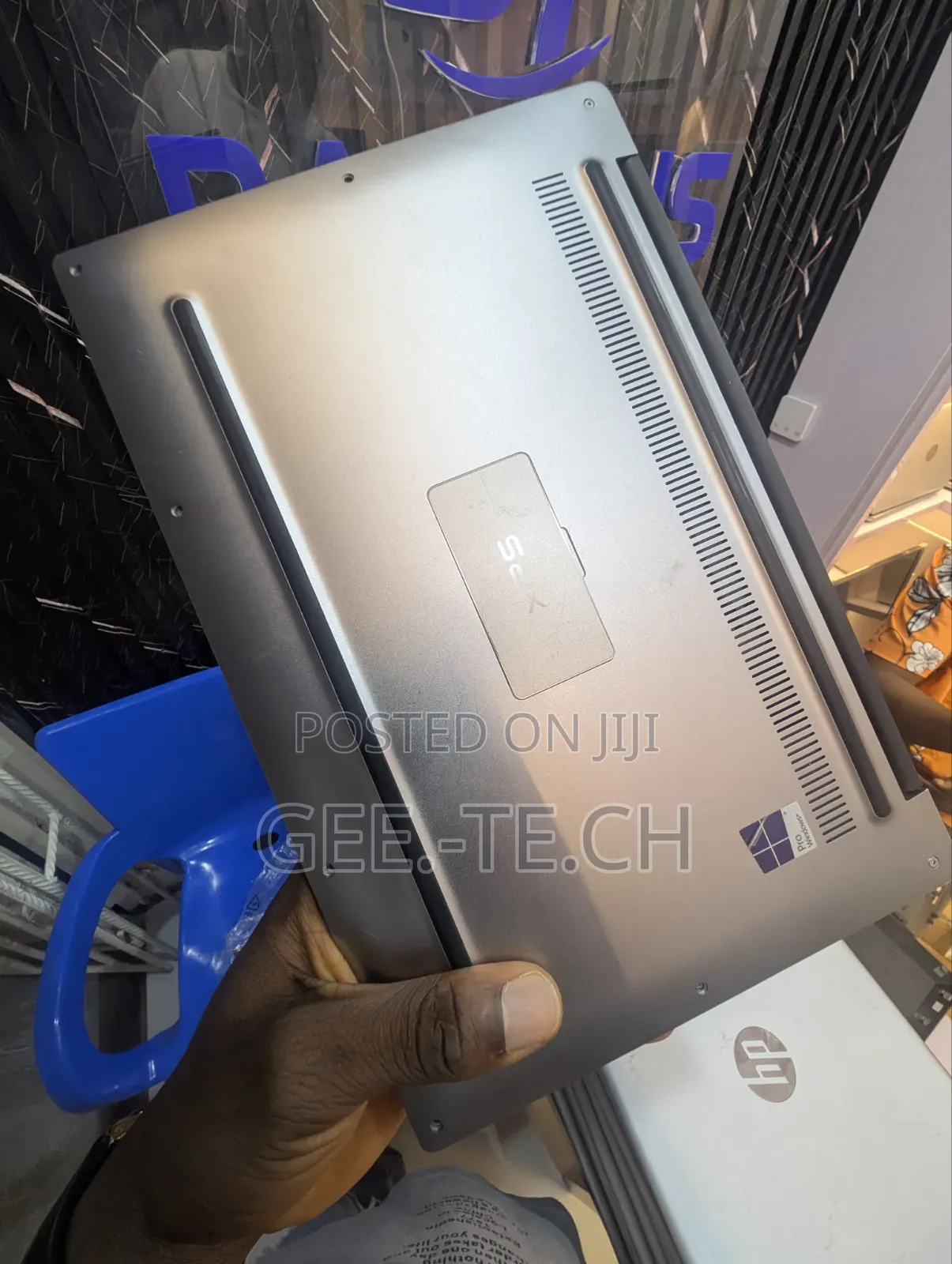 Laptop Dell Latitude 7400 2-in-1 16GB Intel Core i7 SSD 256GB