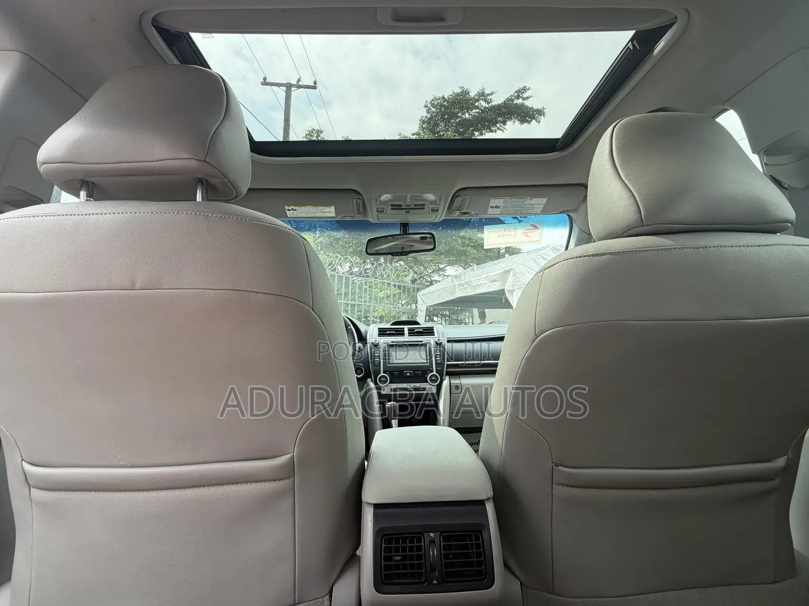 Toyota Camry XLE V6 4dr Sedan (3.5L 6cyl 6A) 2012 Gray