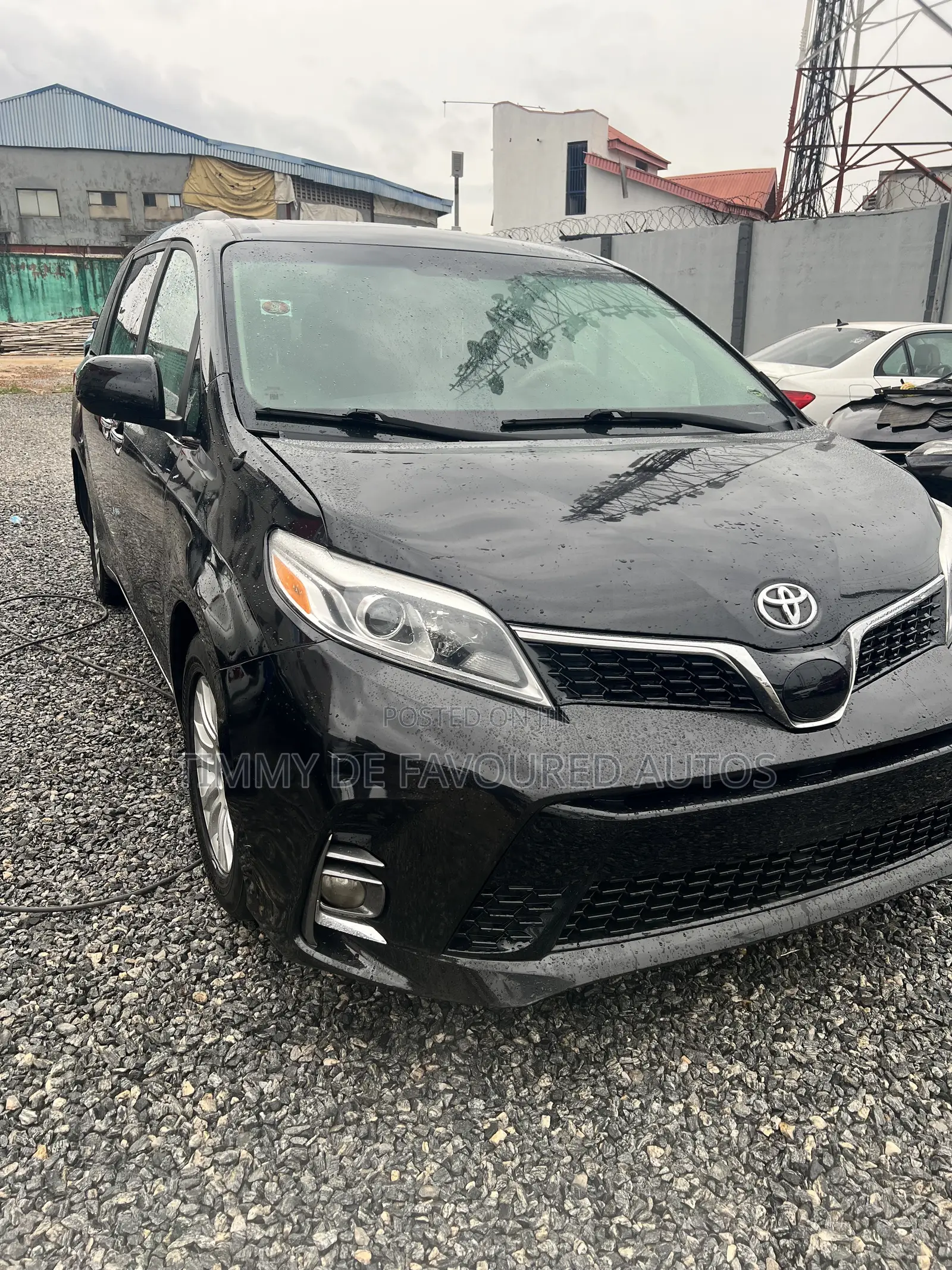 Toyota Sienna XLE 7-Passenger 4dr Minivan AWD (3.5L 6cyl 6A) 2014 Black