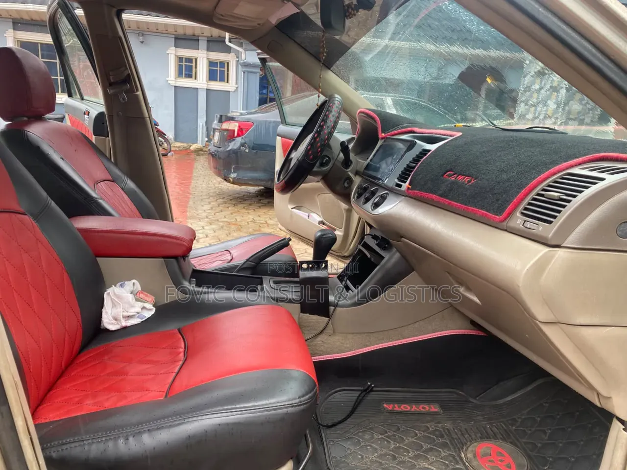 Toyota Camry 2005 Gold