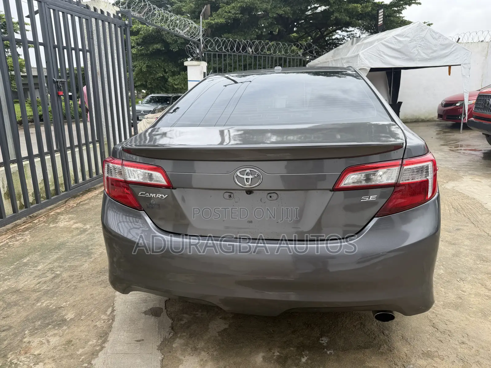 Toyota Camry SE Sport 4dr Sedan (2.5L 4cyl 6A) 2014 Gray