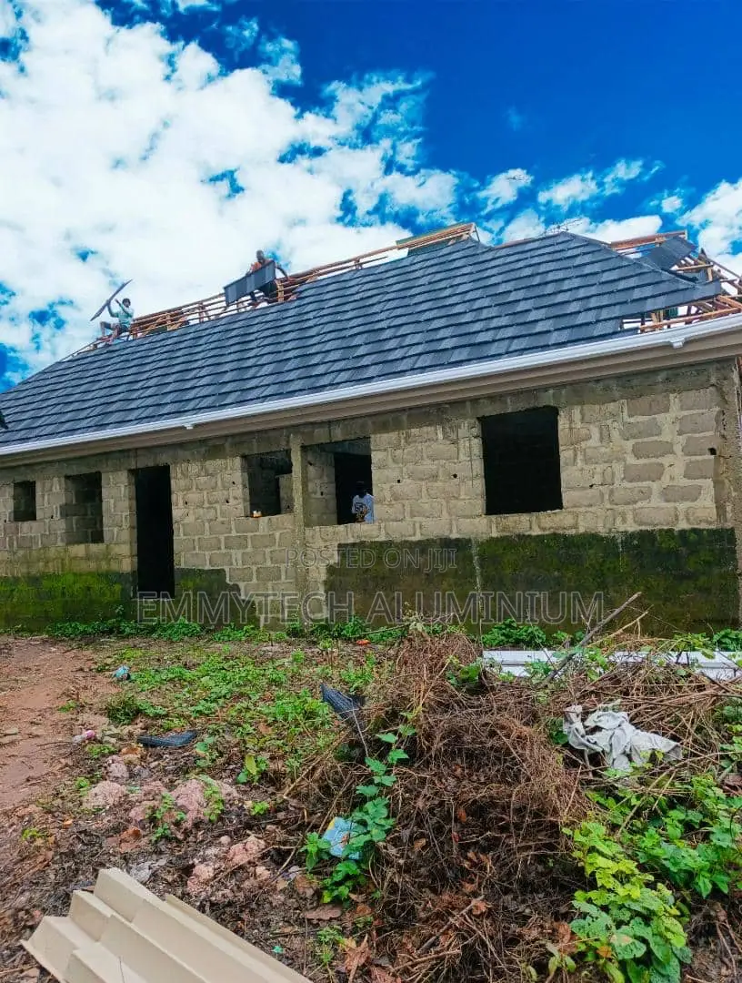 Do You Need a Competent Roof Technician