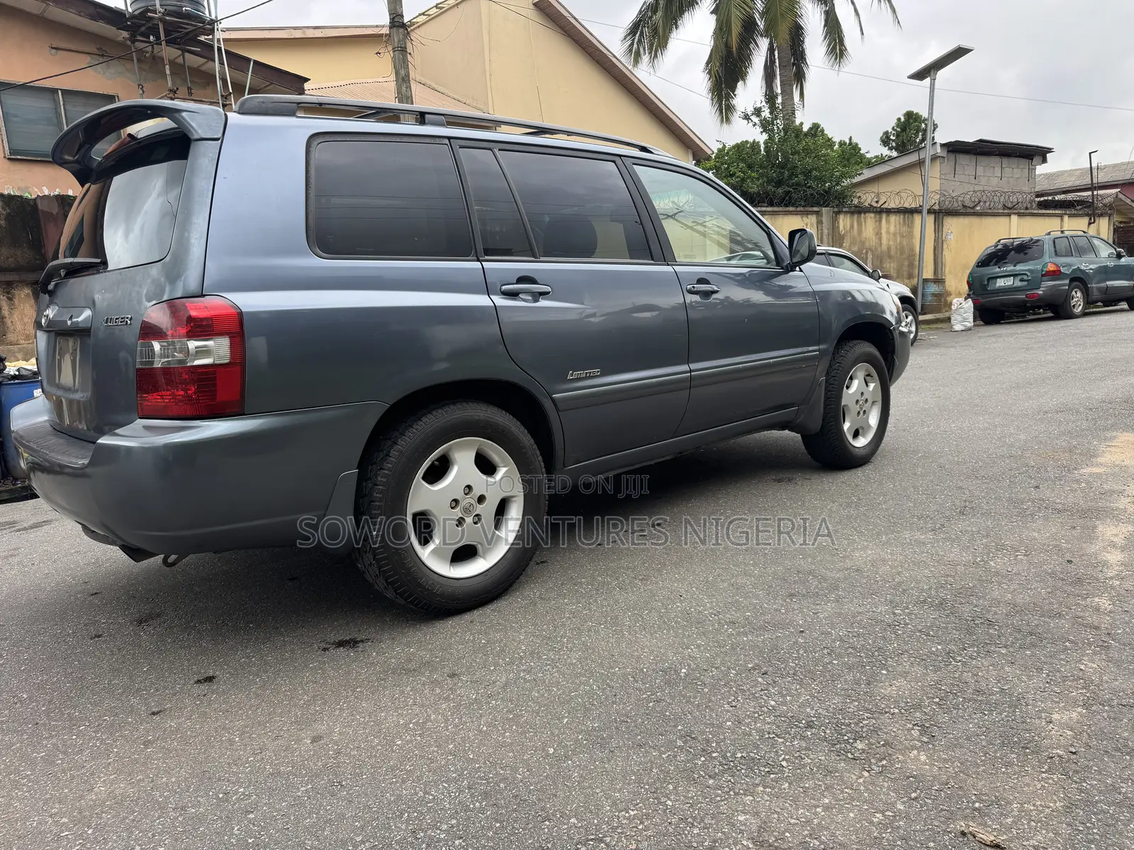 Toyota Highlander Limited V6 2006 Blue