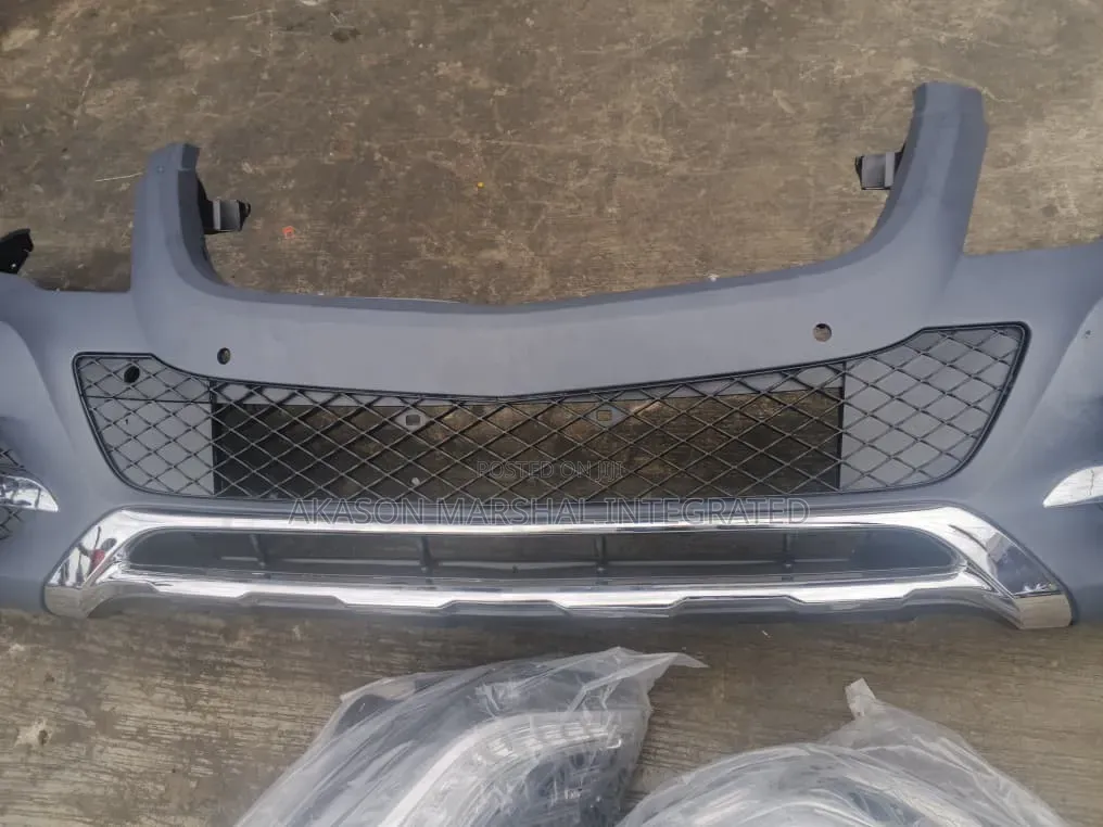 Front Bumper and Headlights GLK 2014 Led