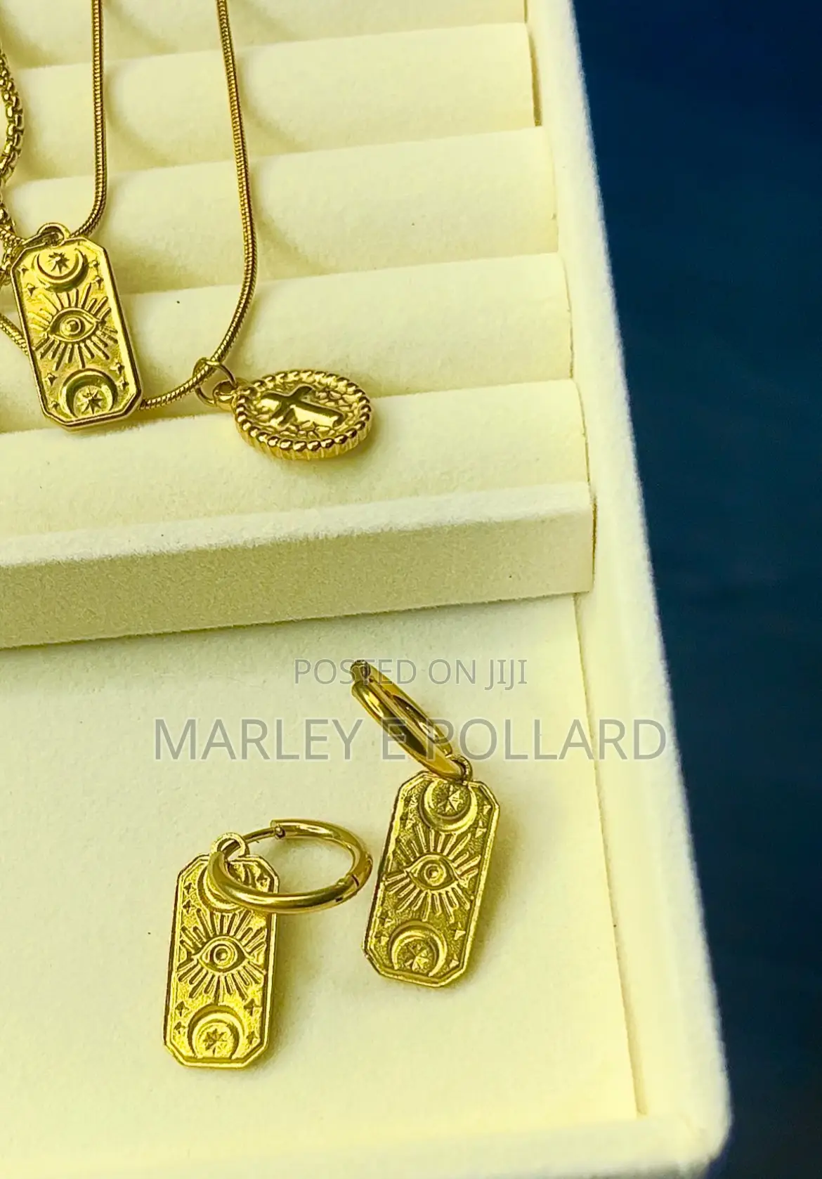 Stainless Steel Vintage Styled Gold Necklaces