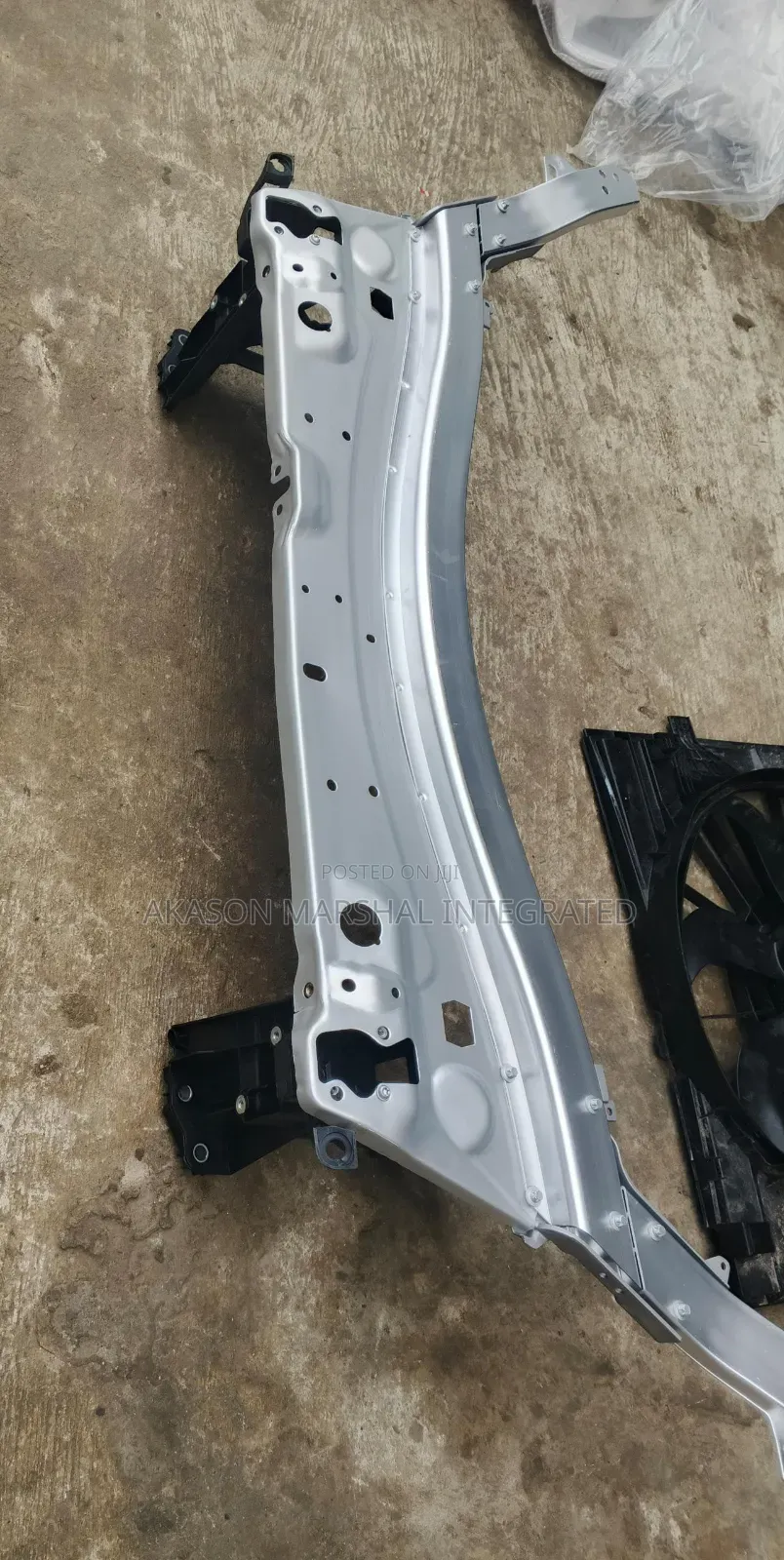 Front Cut GLC 300 2016-2020