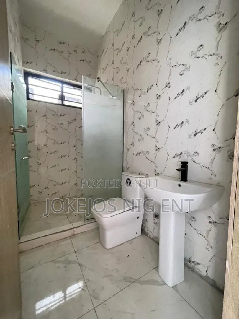 4bdrm Townhouse / Terrace in Ikota Gra Estate for rent