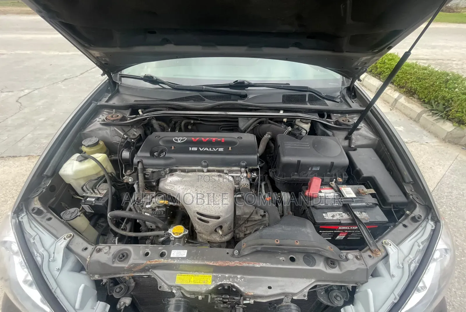 Toyota Camry 2005 Gray