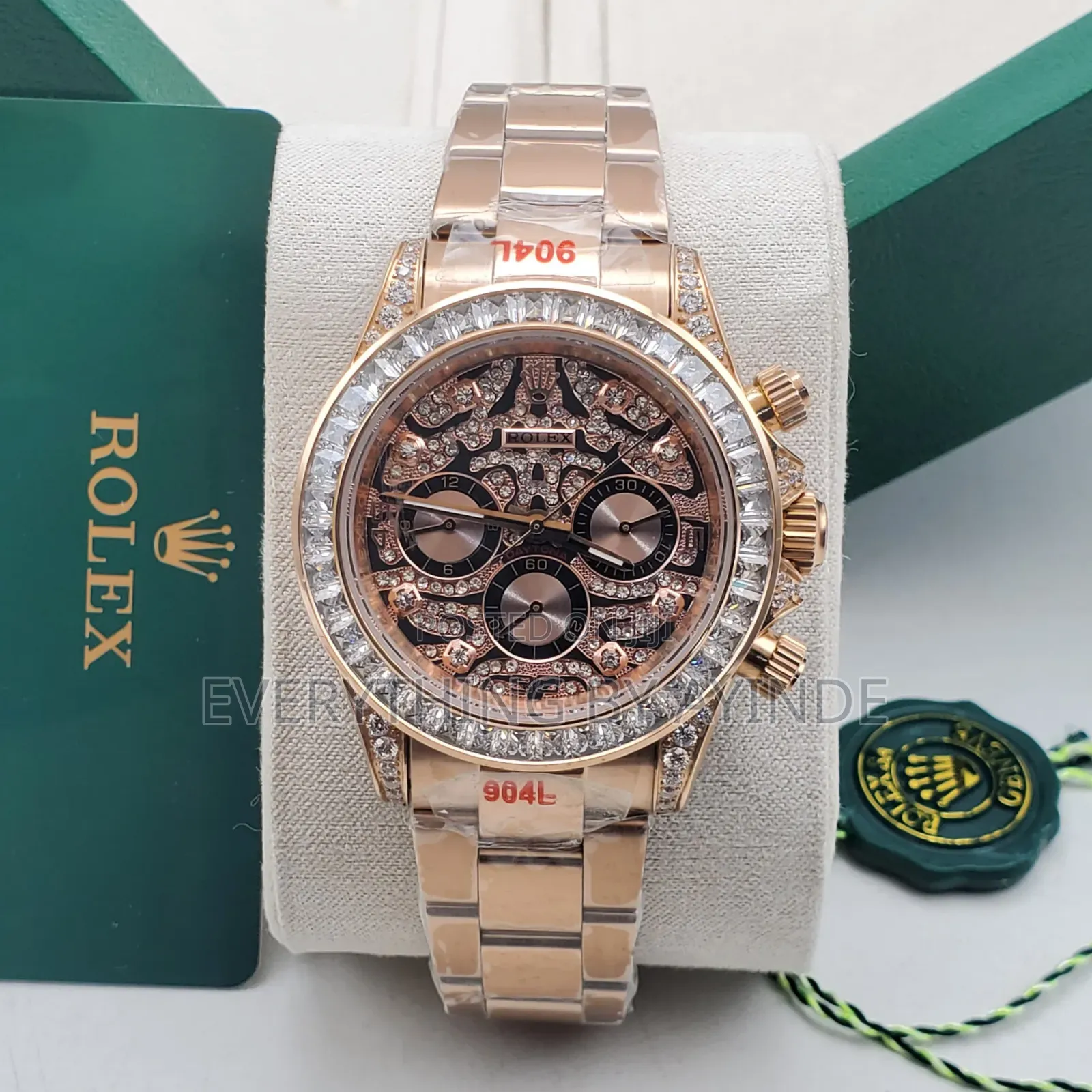 Rolex Wrist Watch Analog and Digital Gold With Sliver Face