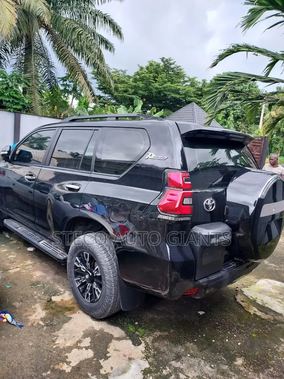 Toyota Land Cruiser Prado 2017 Black