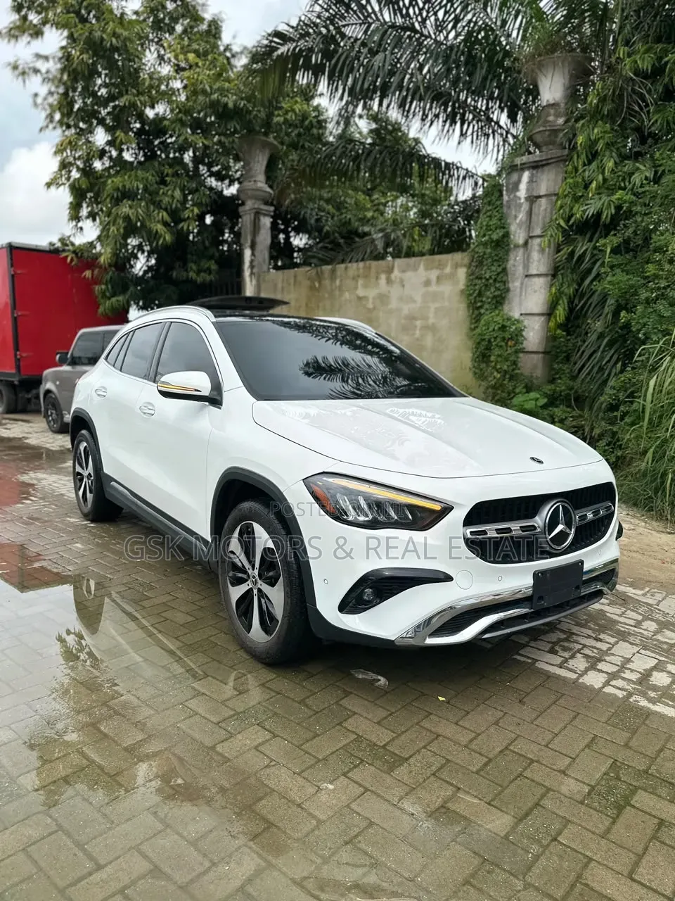 Mercedes-Benz GLA 250 2024 White