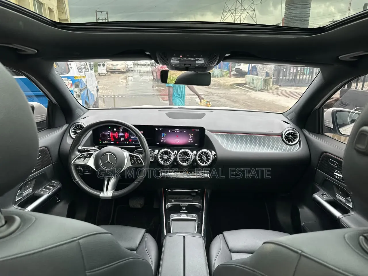 Mercedes-Benz GLA 250 2024 White