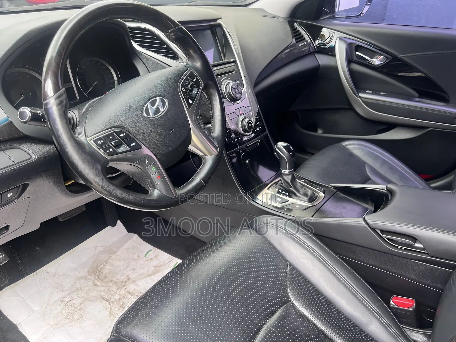 Hyundai Grandeur 2013 Black