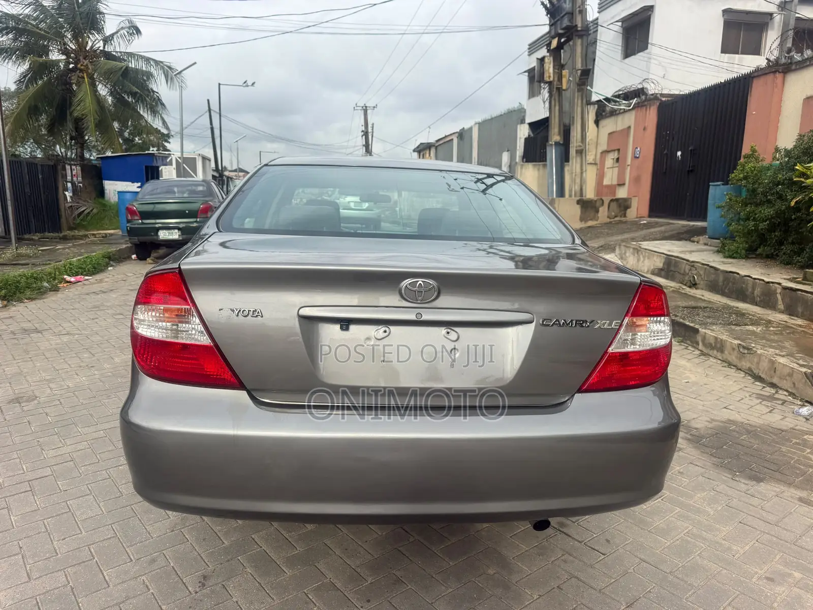 Toyota Camry 2004 Gray