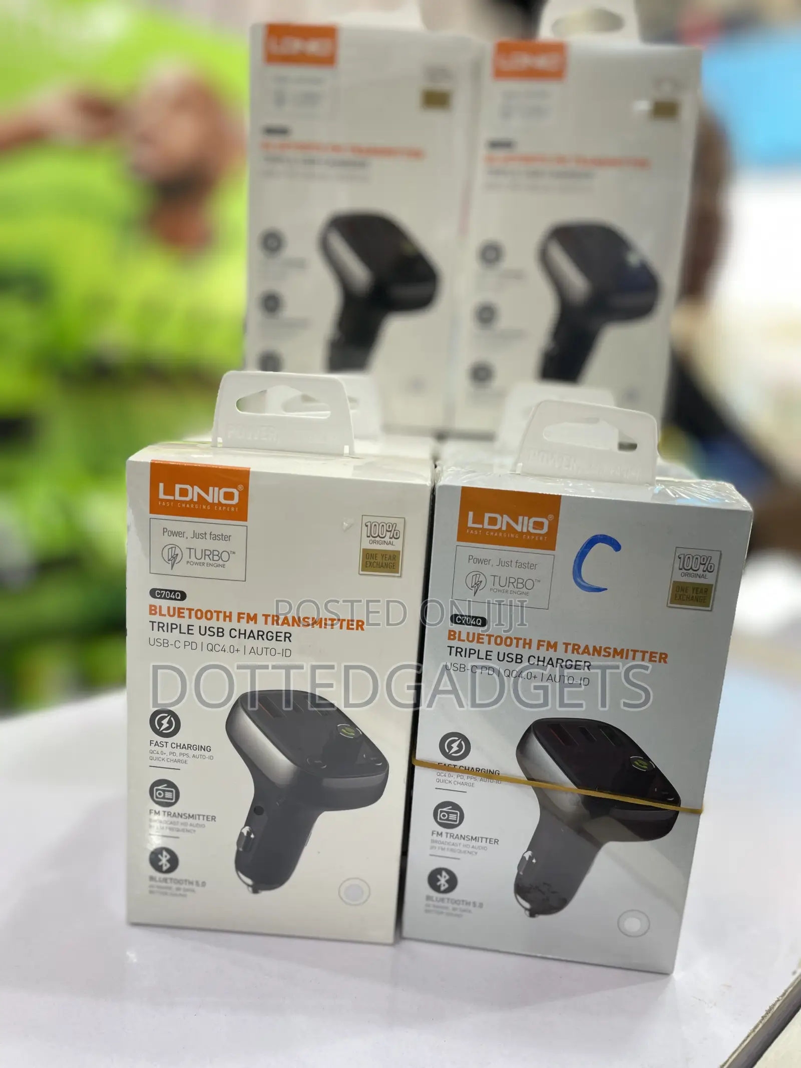 LDNIO C704Q Bluetooth FM Transmitter Triple USB Car Charger