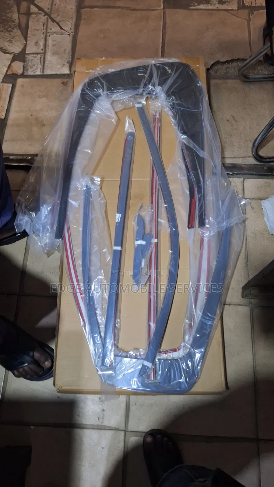 Complete Glass Chrome Lc300