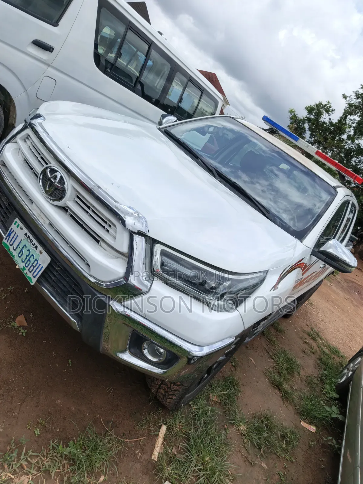 Toyota Hilux 2012 Red