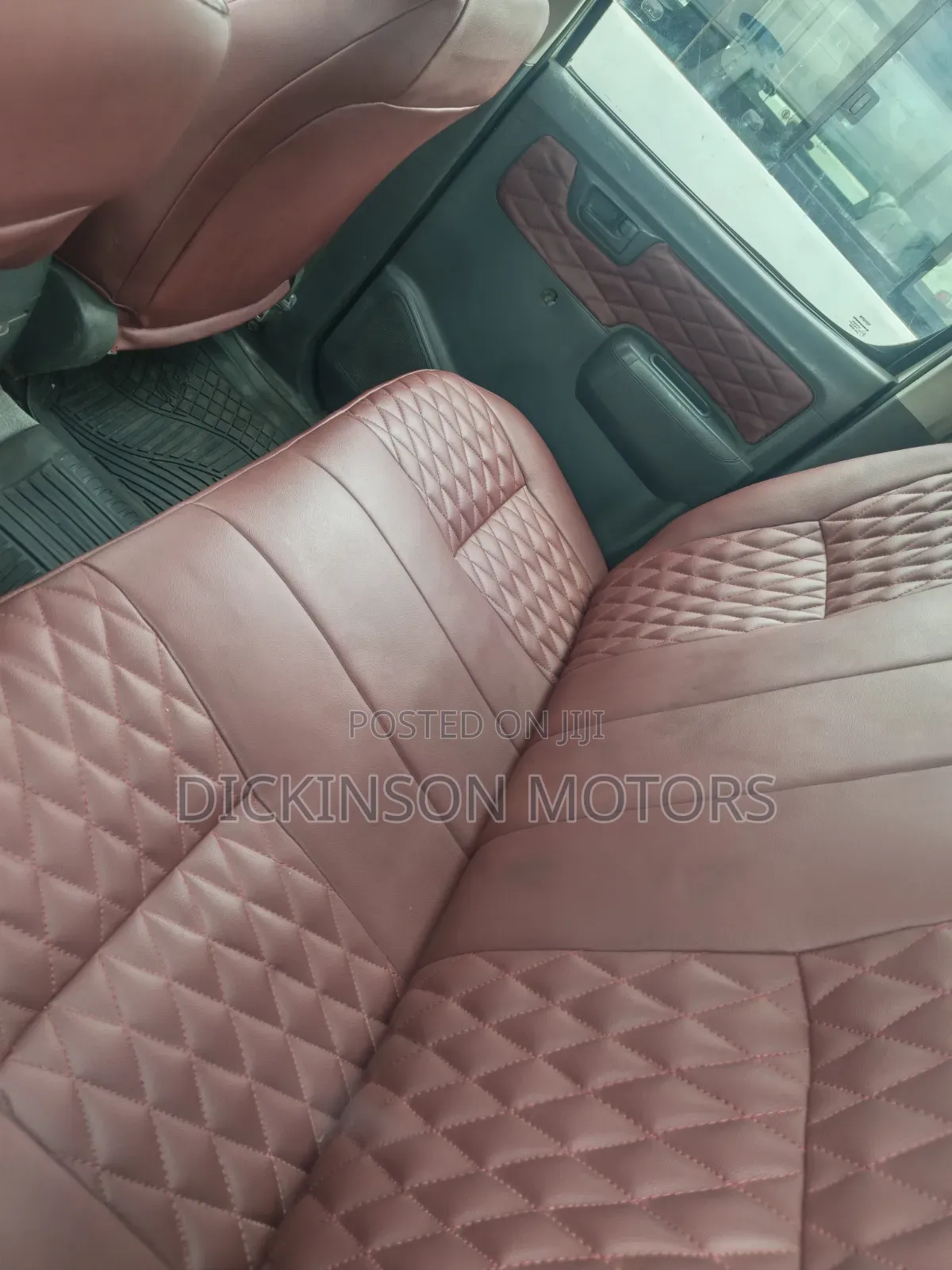 Toyota Hilux 2012 Red