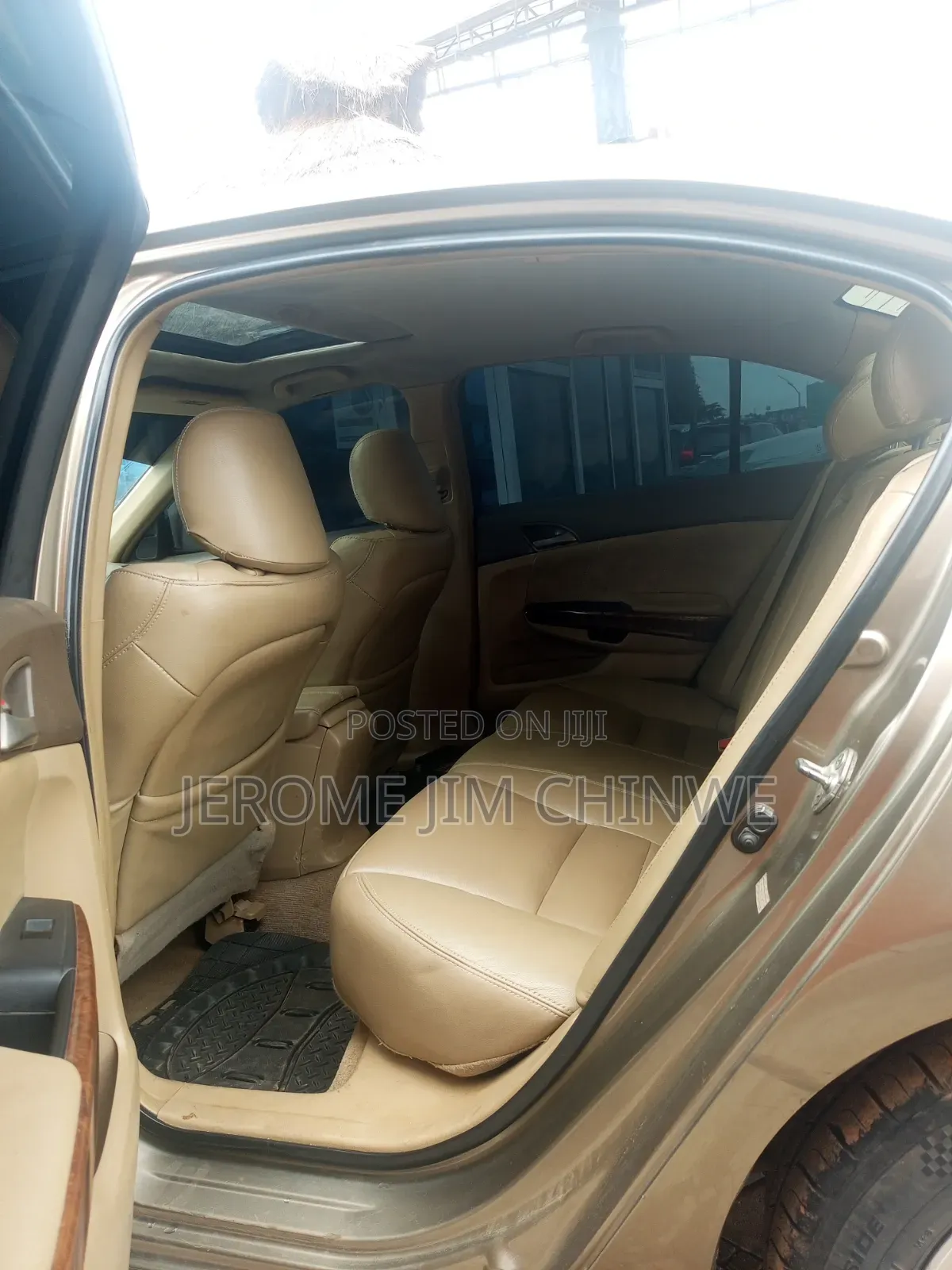 Honda Accord 2010 Gold