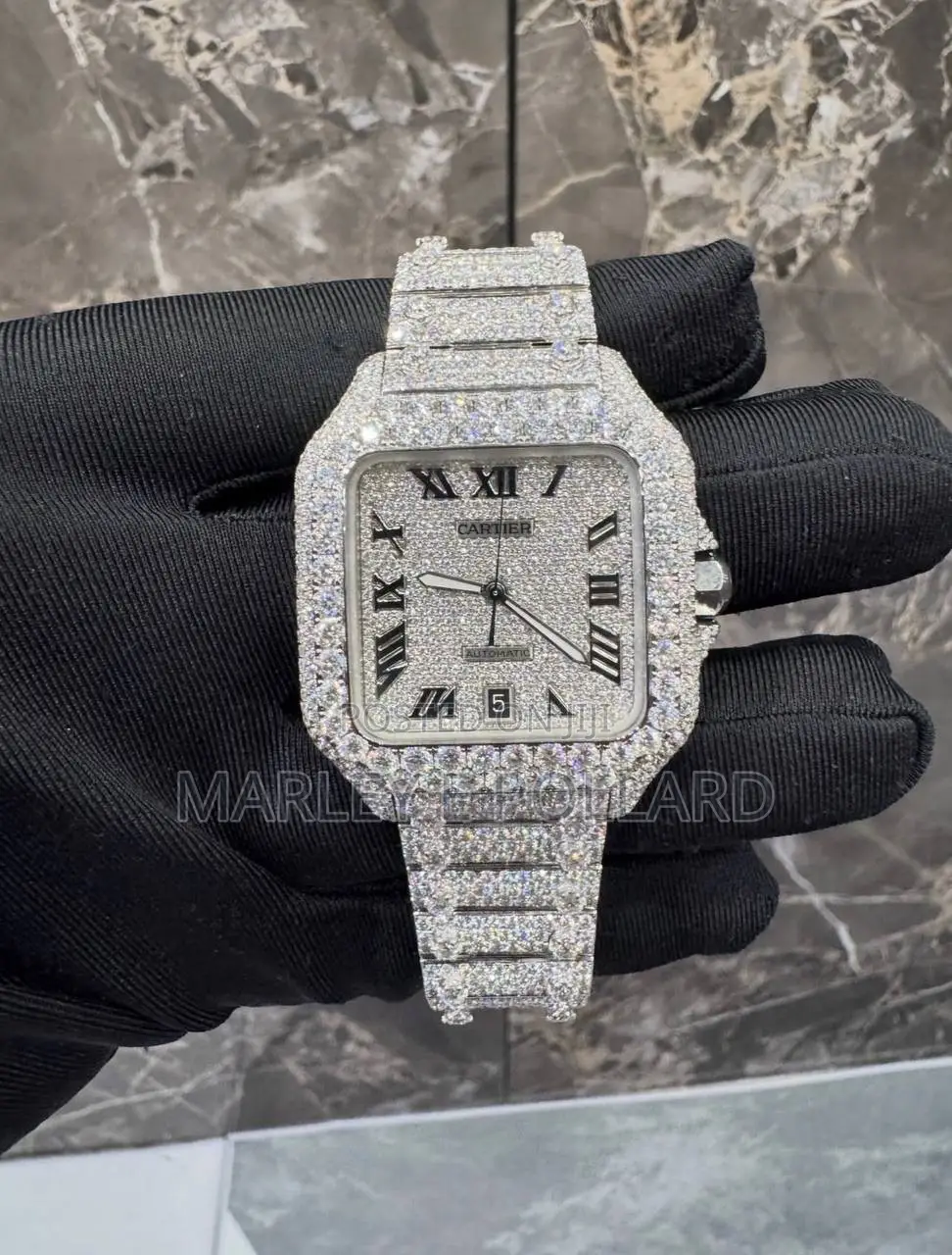 VVS Diamond Cartier Santos 40mm Wrist Wash