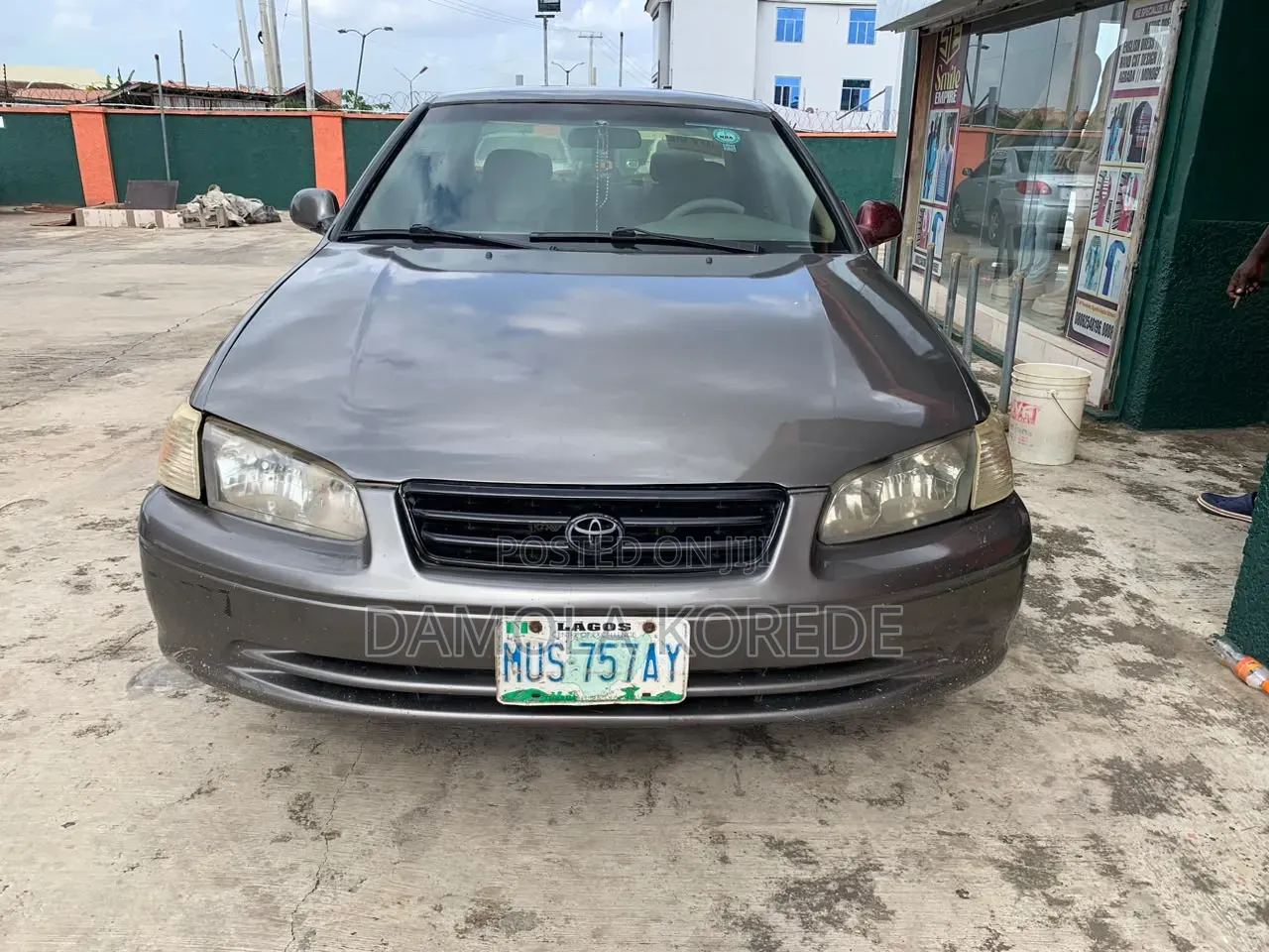 Toyota Camry 2001 Gray