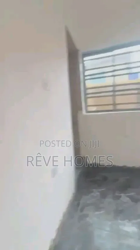 Studio Apartment in Akoka for rent
