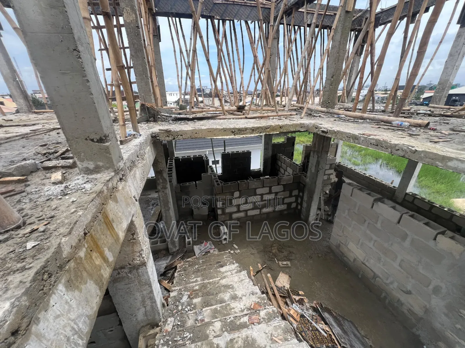 4bdrm Maisonette in Lekki Phase 1 for sale