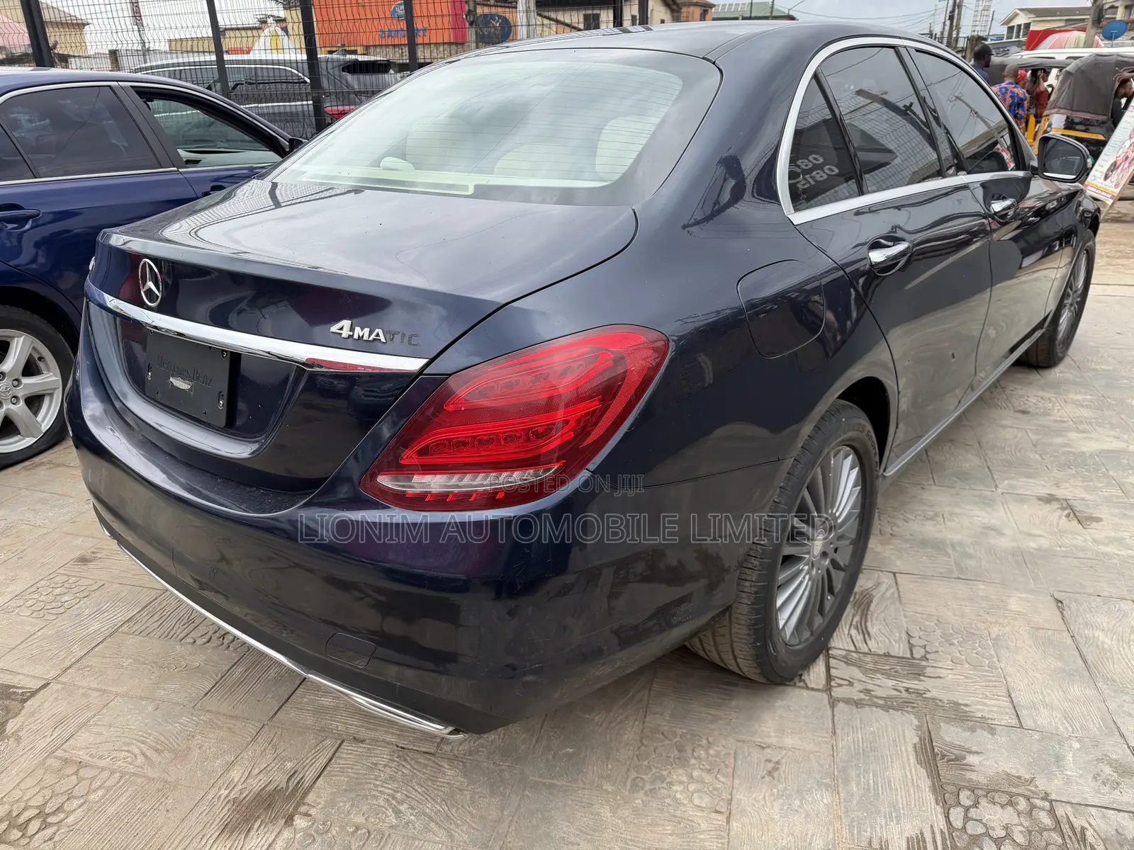 Mercedes-Benz C300 Luxury 4dr AWD 4Matic Sedan (2.0L 4cyl 7A) 2015 Blue