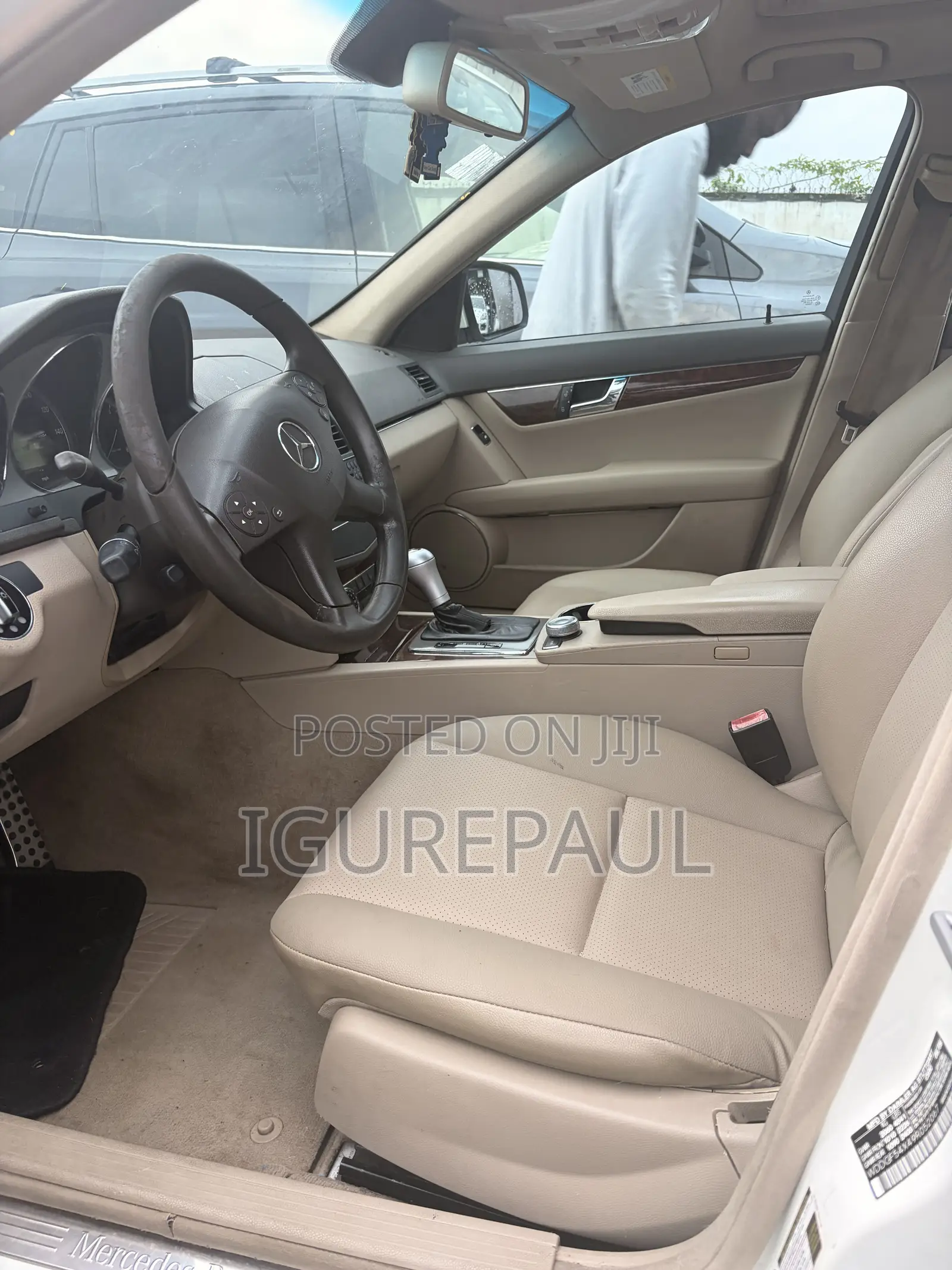 Mercedes-Benz C300 Luxury Sedan AWD (3.0L 6cyl 7A) 2008 White