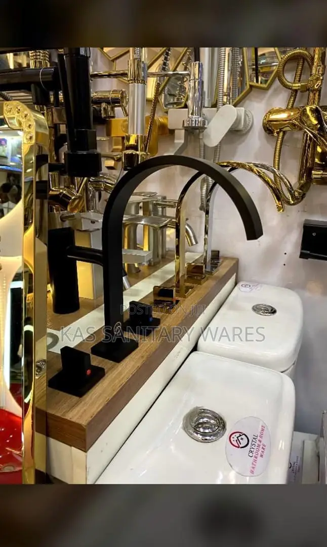 Luxury 3-Hole Basin Mixer Tap