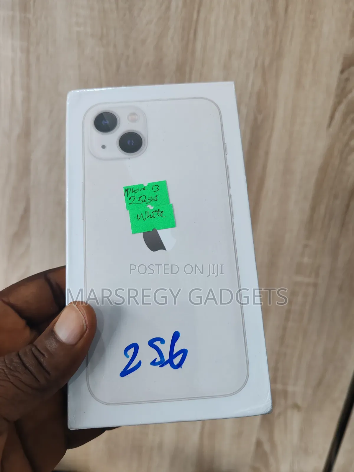 New Apple iPhone 13 256 GB White