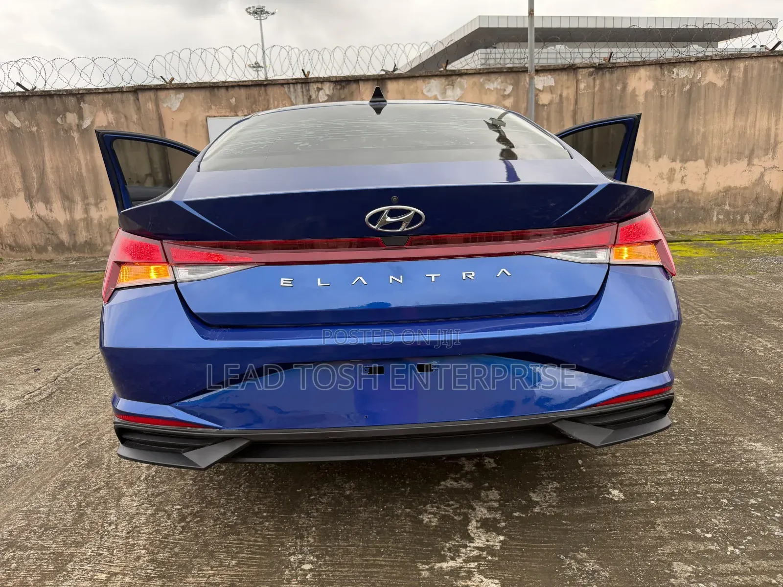 Hyundai Elantra 2021 Blue