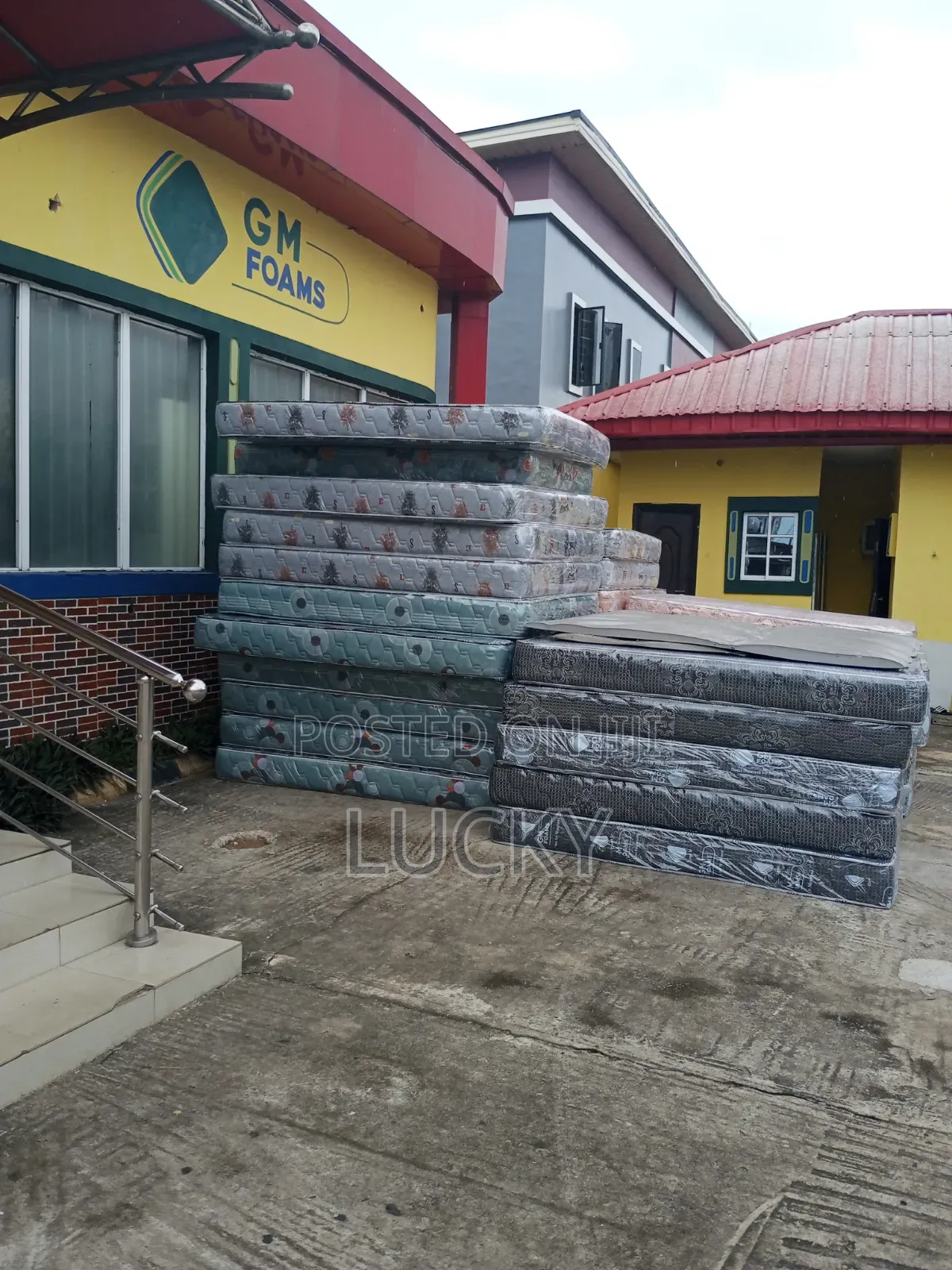 GMfoam 18 Inches 4*6 Cozy Mattress