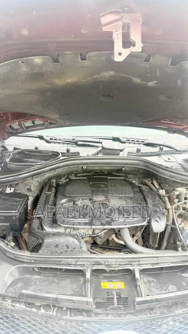 Mercedes-Benz M Class ML350 4MATIC 4dr SUV AWD (3.5L 6cyl 7A) 2014