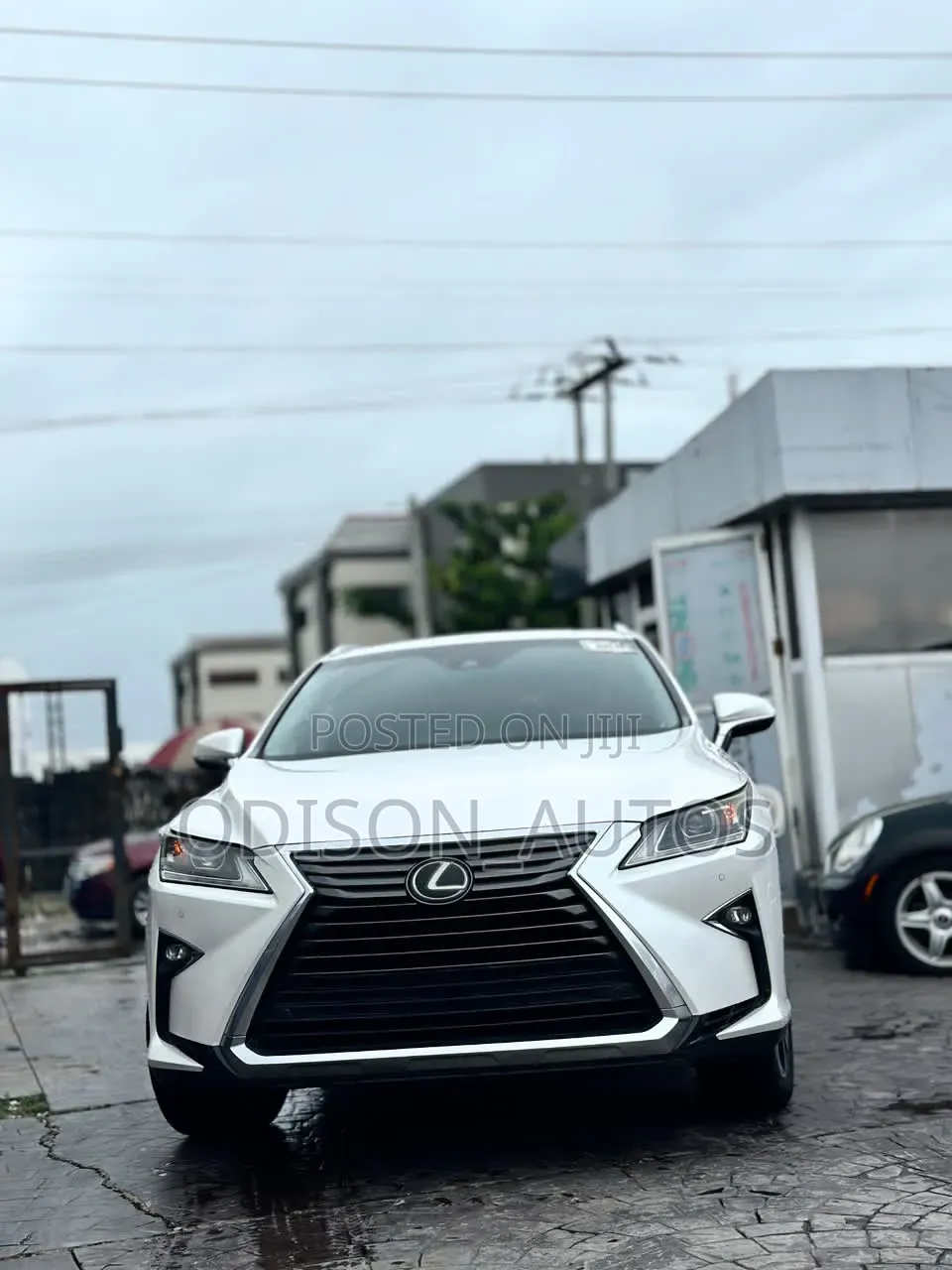 Bumper Rx350 2017,2018 2019.