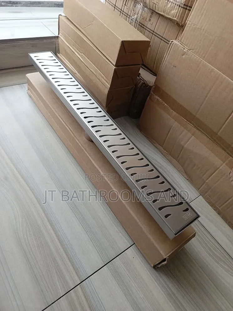 Luxury 80cm Premium Floor Drain – Where Style Meets Superior !